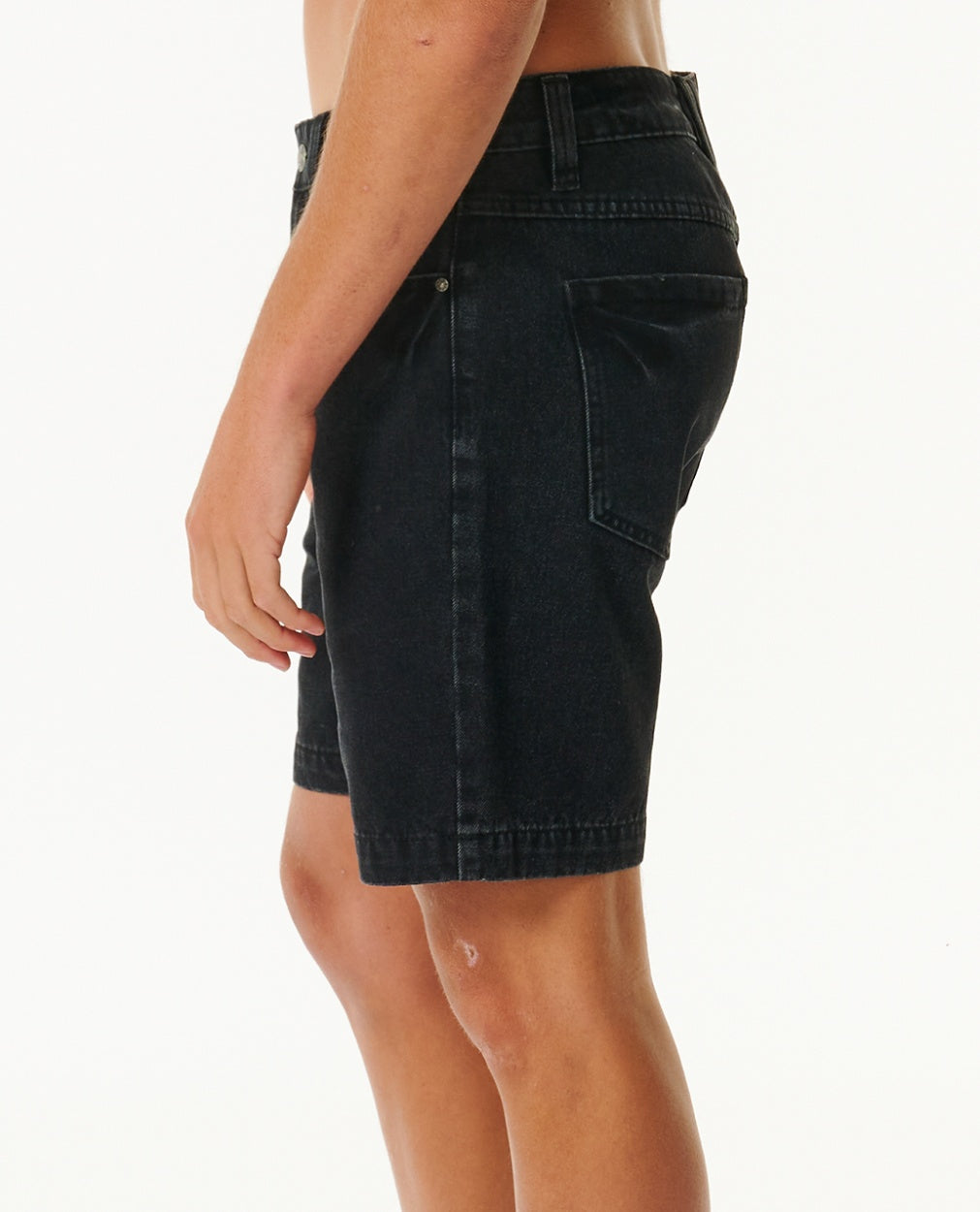 CLASSIC SURF DENIM WALKSHORT - washed black