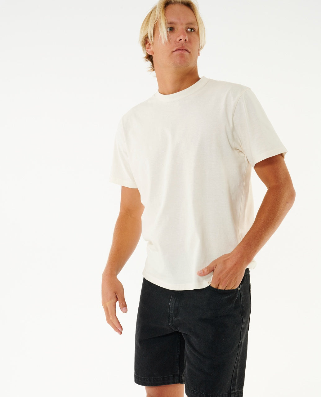 CLASSIC SURF DENIM WALKSHORT - washed black