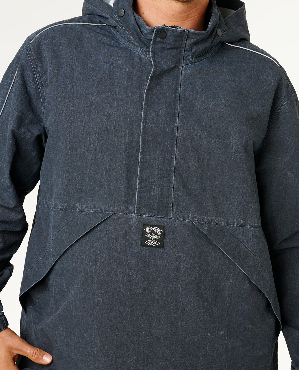 LIQUID TRIPS JACKET - black