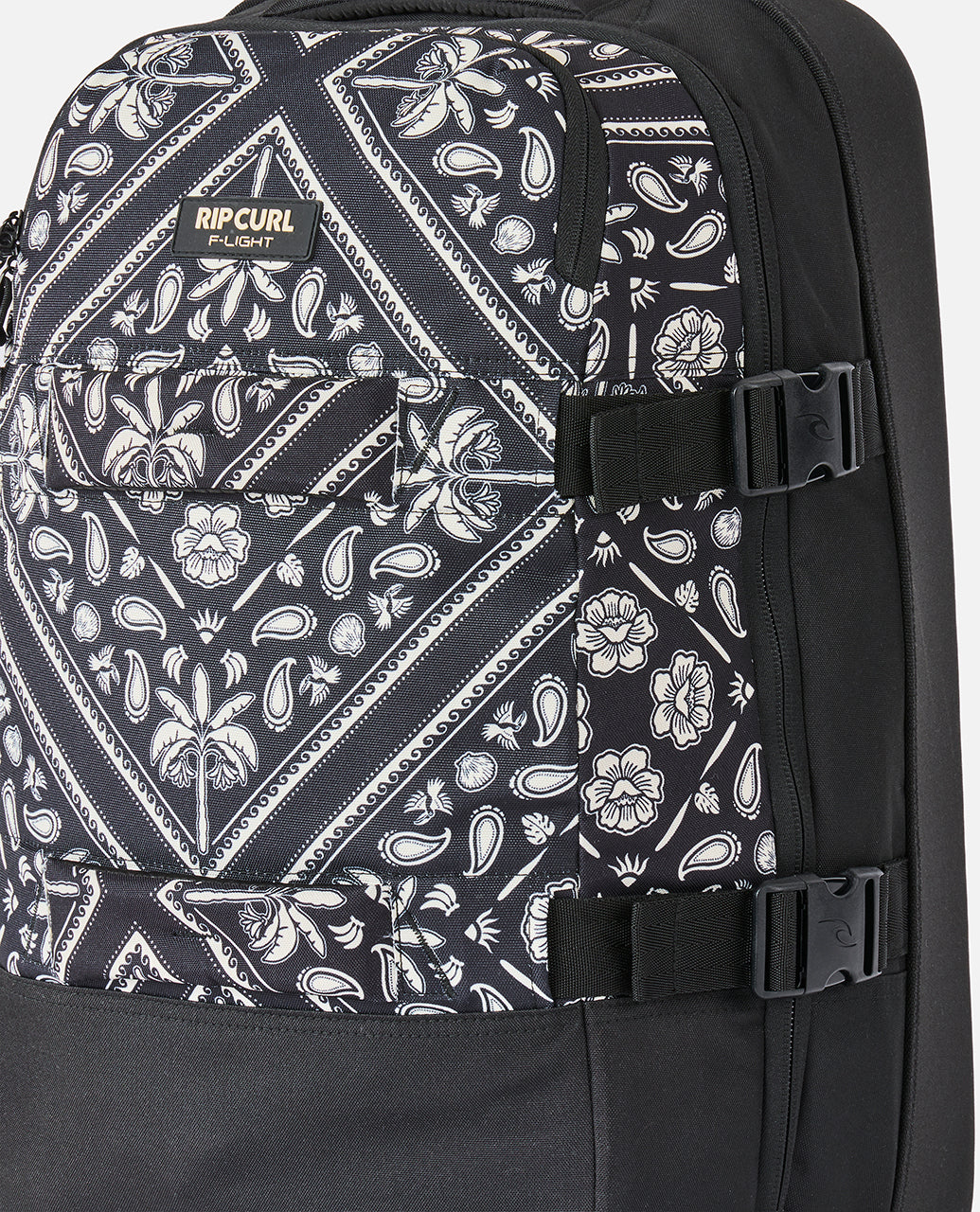 F-LIGHT TRANSIT 45L BOSSA NOVA - black