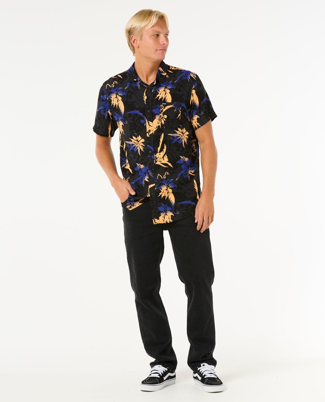 FUN TIMES S/S SHIRT - black