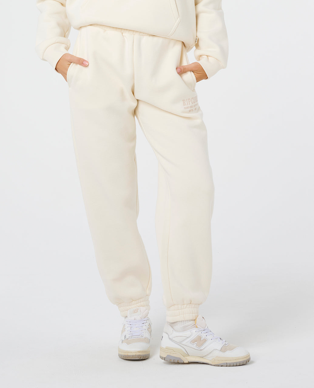 SURF STAPLE TRACKPANT - bone
