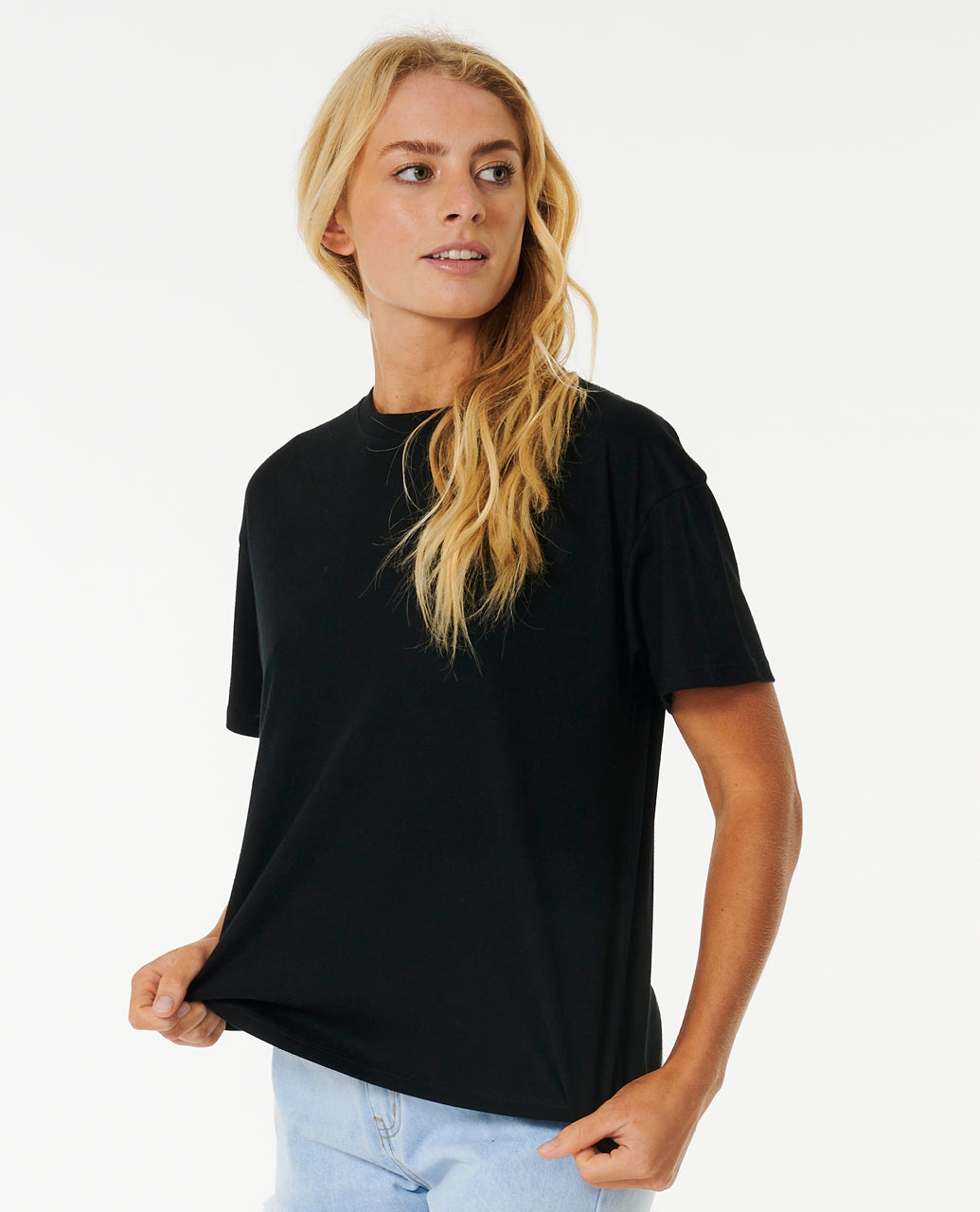 CLASSIC RELAXED TEE - black