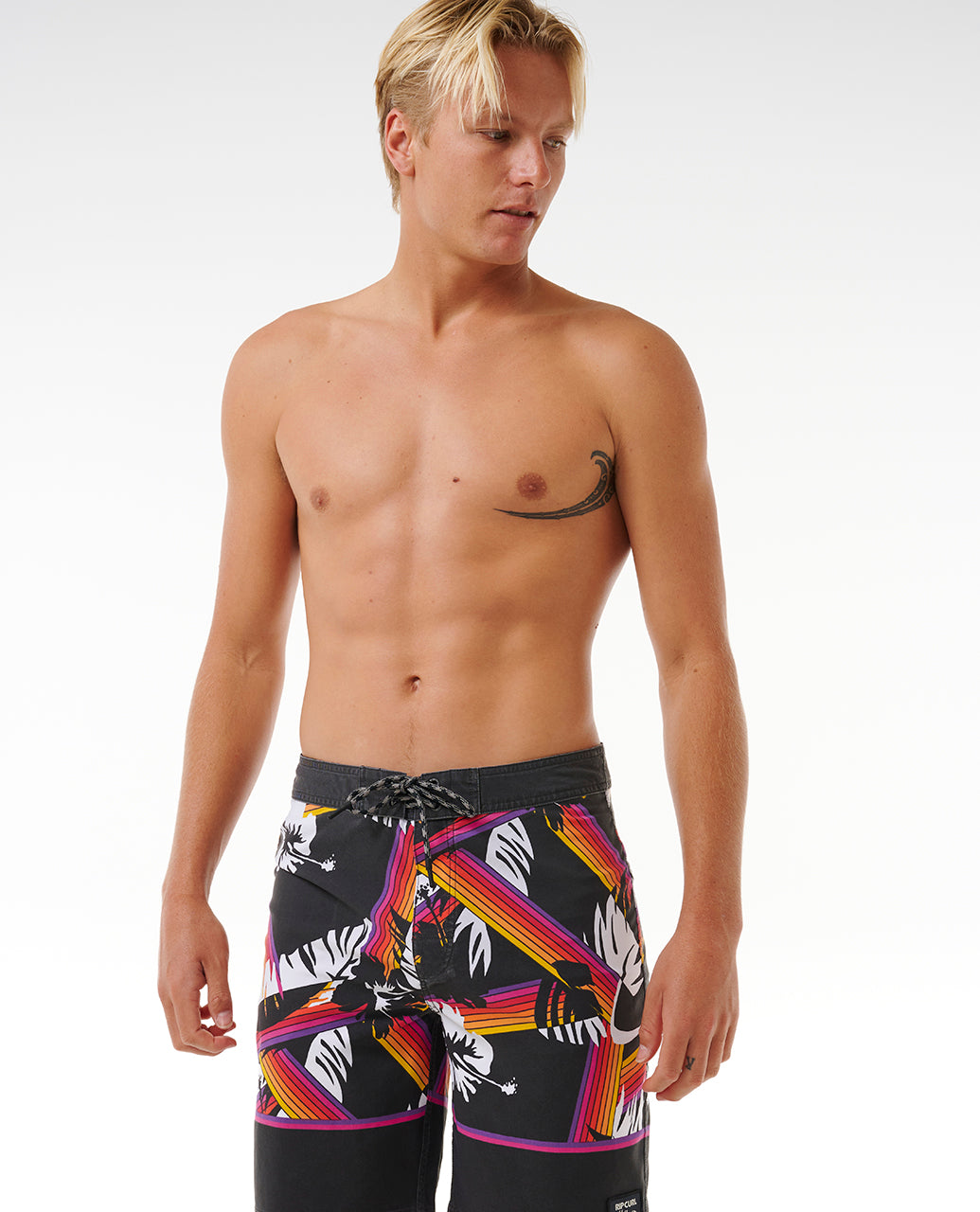 MIRAGE SURF REVIVAL HOFFMAN - black
