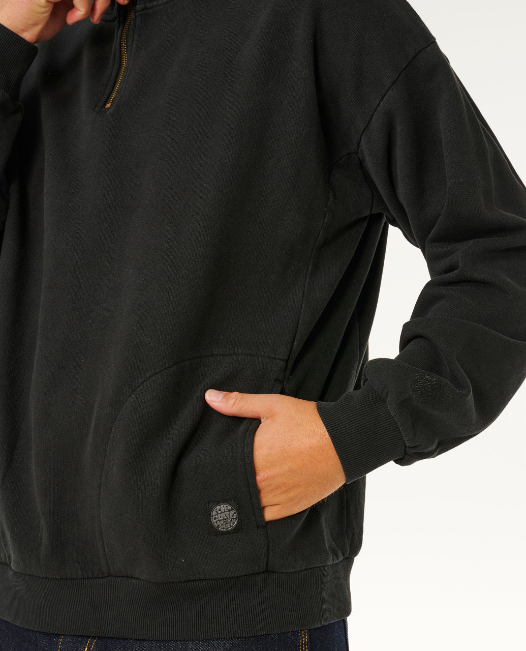 PREMIUM SURF QTR ZIP CREW - black