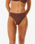 PREMIUM SURF HIGH CHEEKY - brown