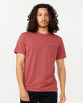 PLAIN POCKET TEE - apple butter