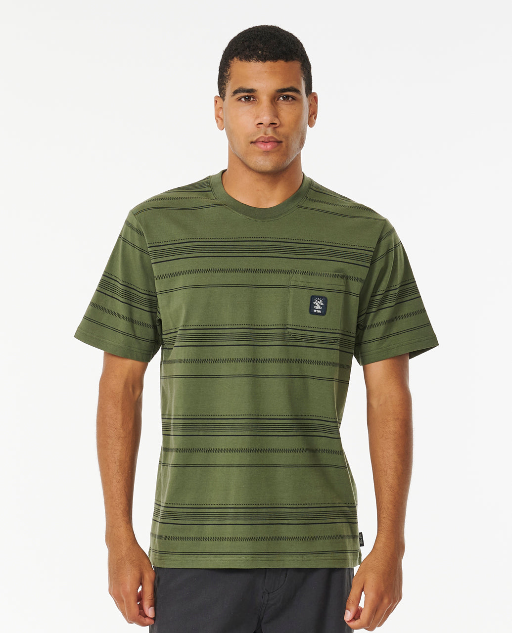 SEARCHERS JACQUARD TEE - dark olive