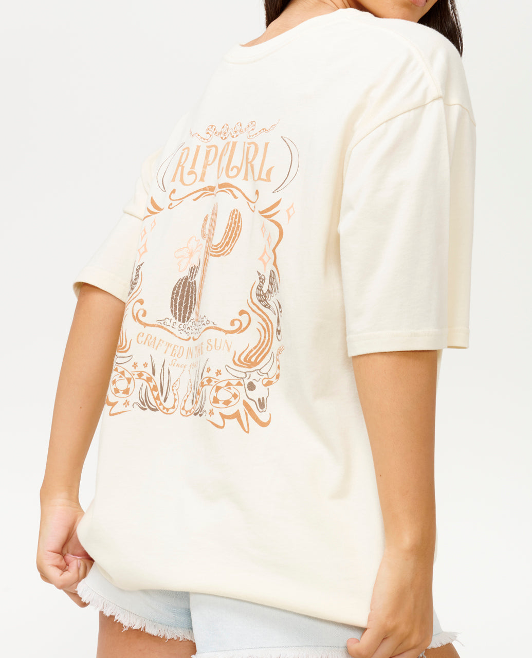DESERT QUEEN HERITAGE TEE - bone