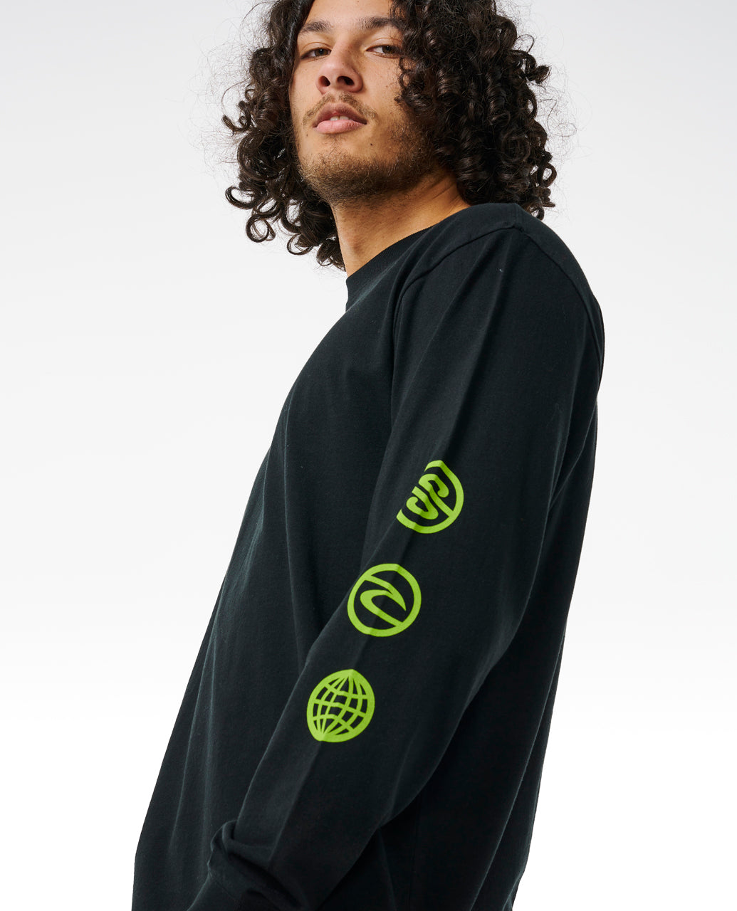 ARCHIVE OCEAN TECH L/S TEE - black