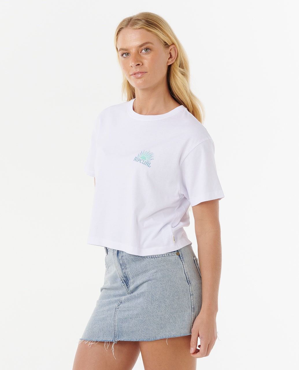 SUNRISE CROP TEE - white