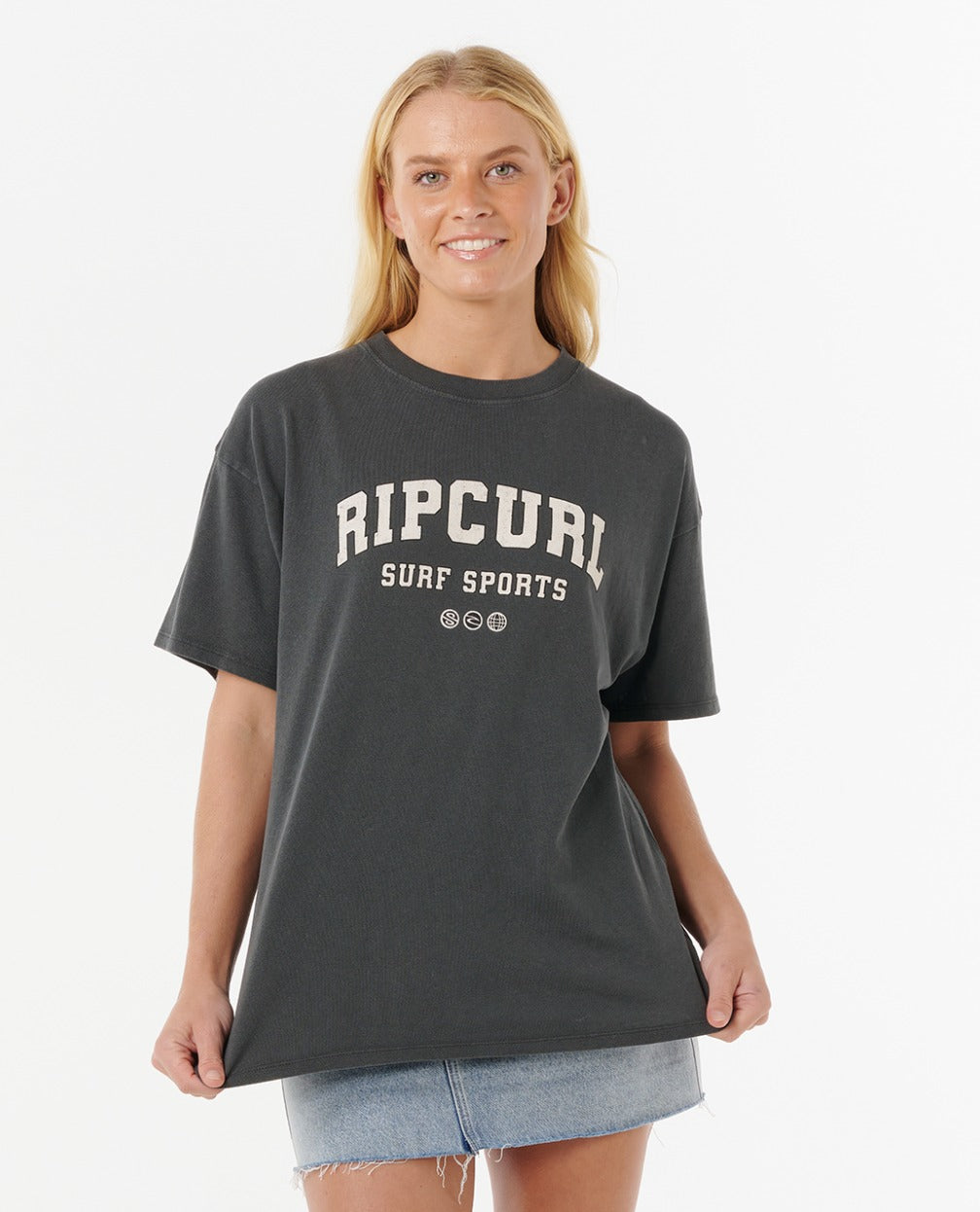 VARSITY SPORTS HERITAGE TEE - washed black