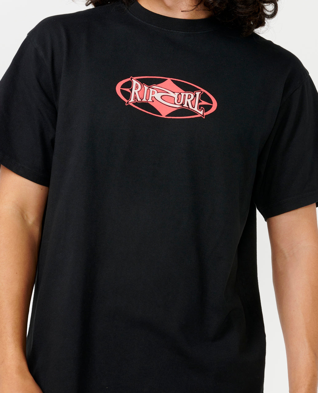 HERITAGE OVAL TEE - black