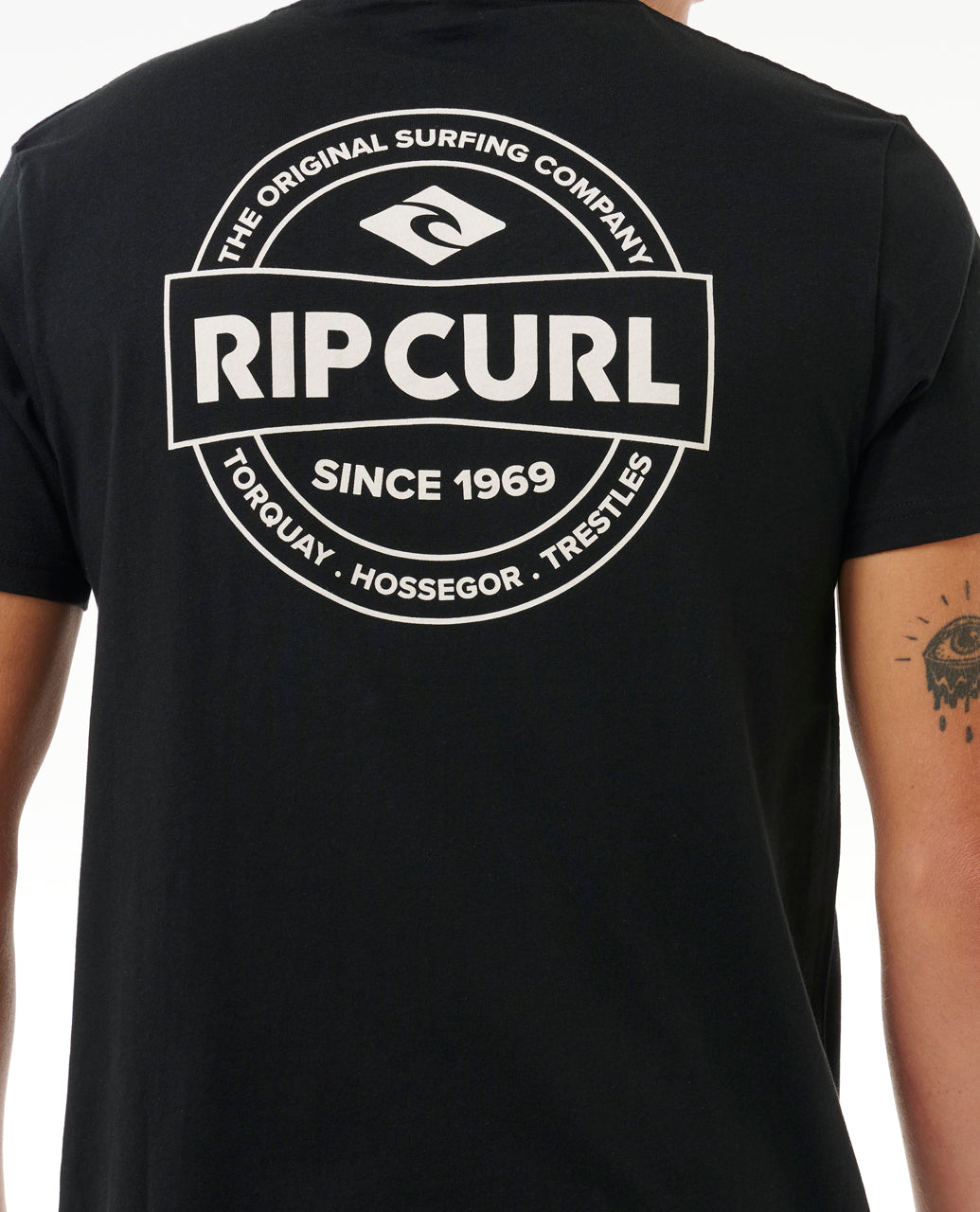 STAPLE TEE - black