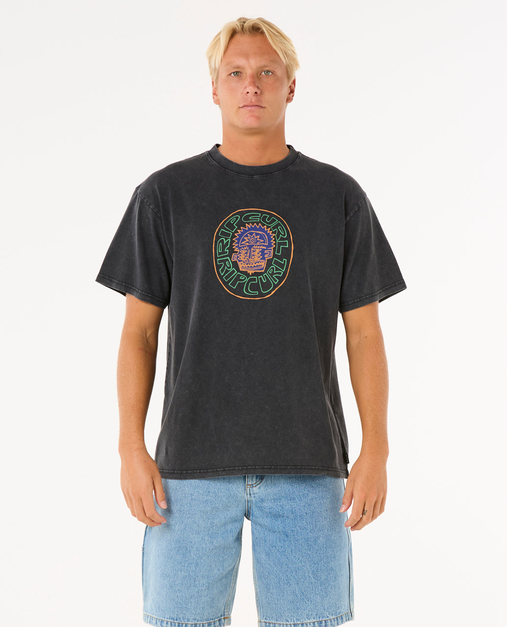 RAW ENERGY VISIONS TEE - black