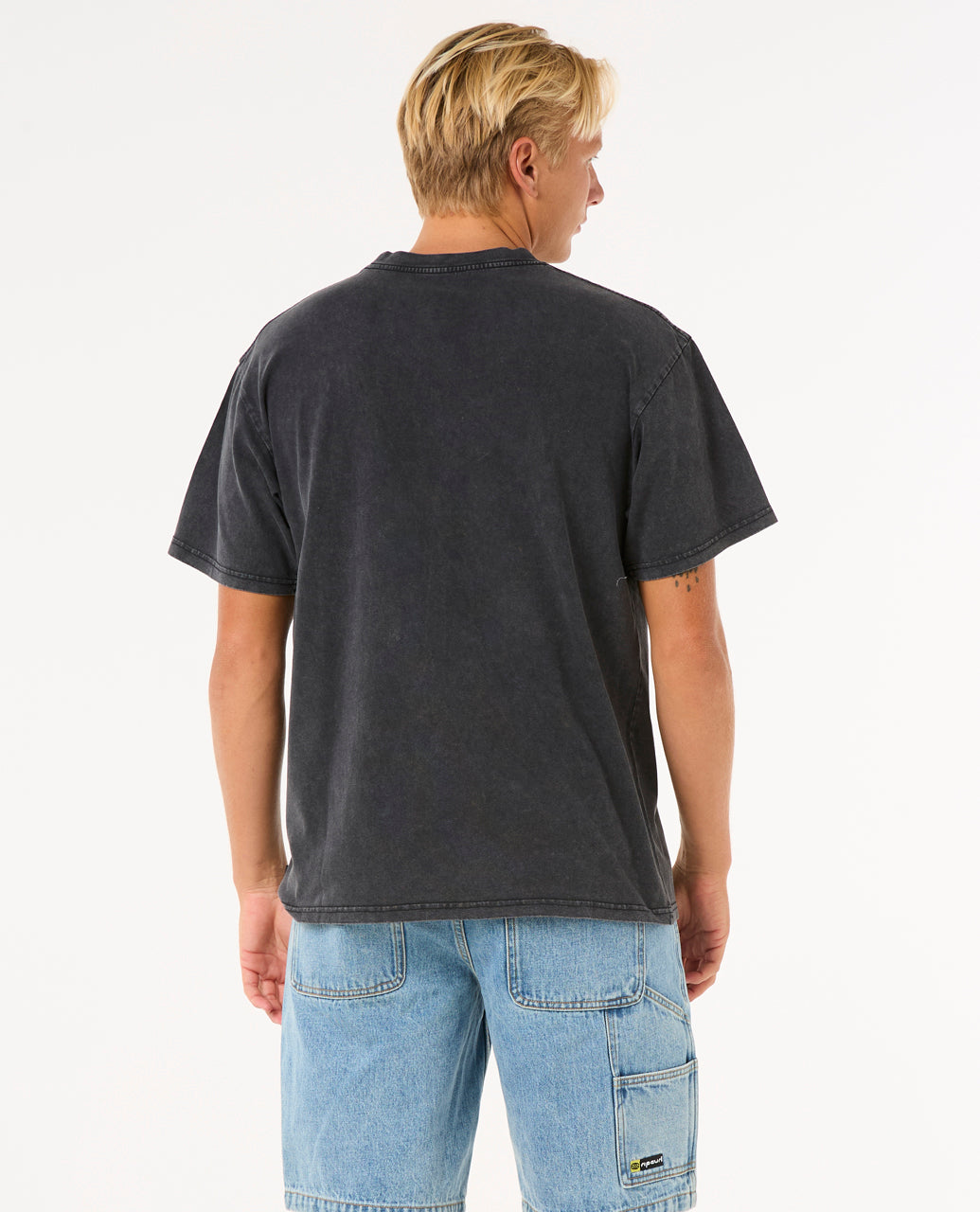 RAW ENERGY VISIONS TEE - black