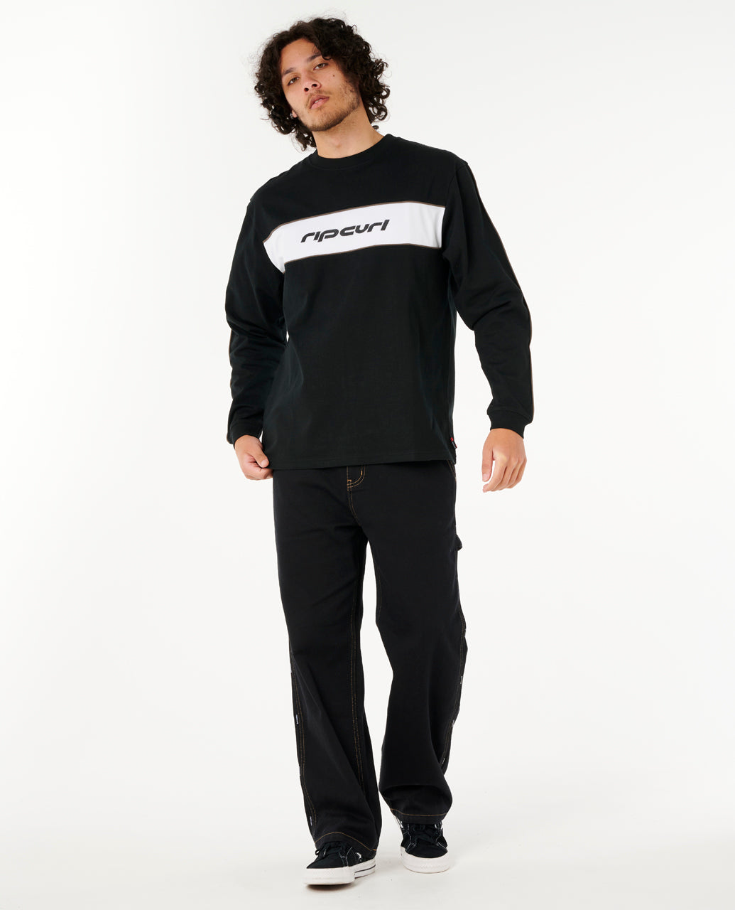 ARCHIVE L/S TEE - black