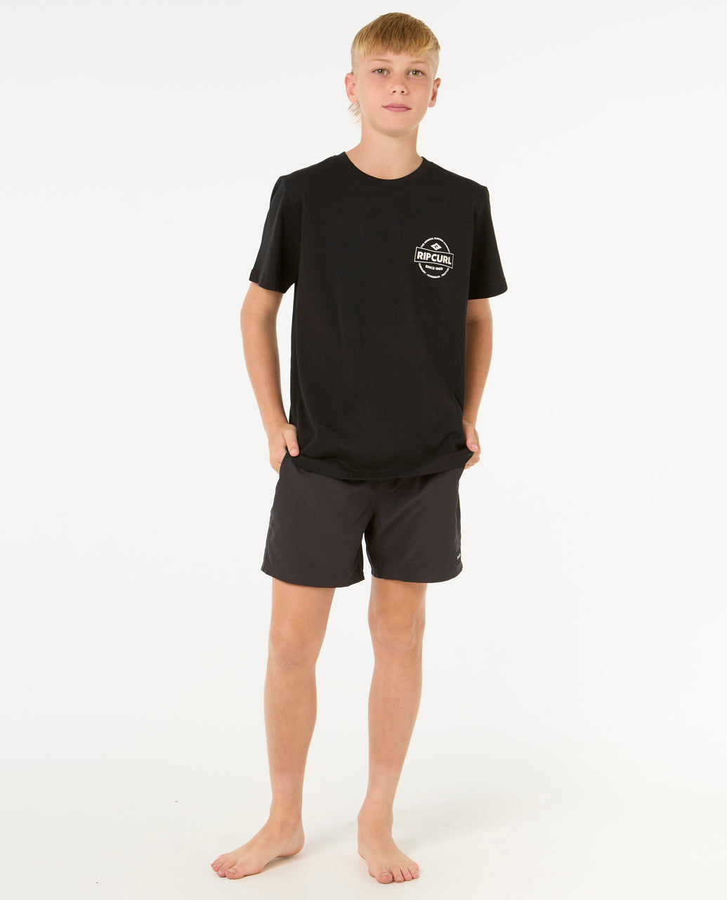 STAPLE TEE -BOY - black