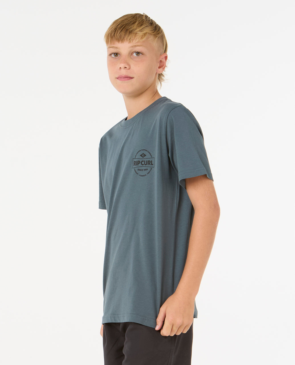 STAPLE TEE -BOY - pine night