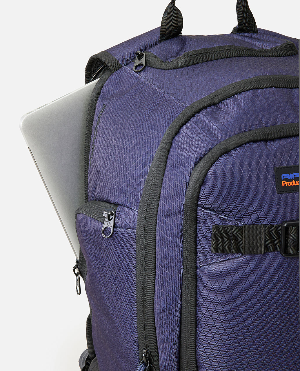 POSSE 33L SEARCH - wild berry