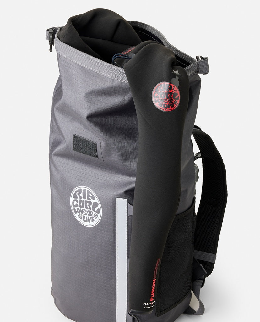SURF SERIES 30L HAULER PACK - black/grey