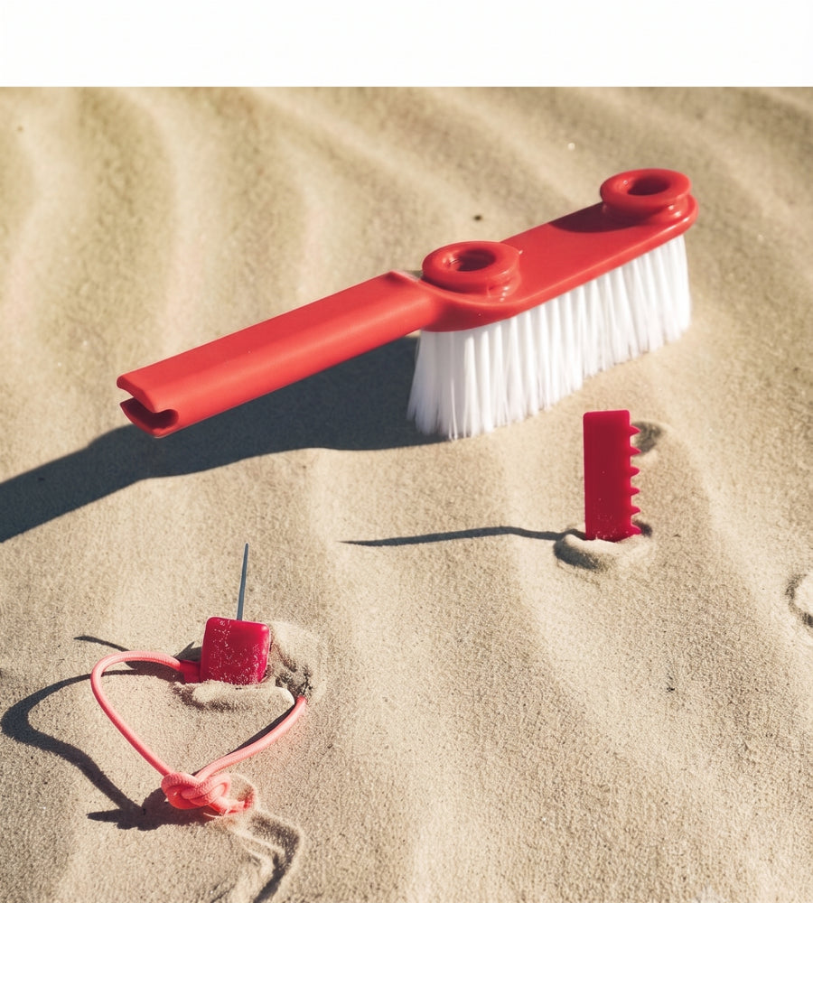 THE CLEAN FIN - red