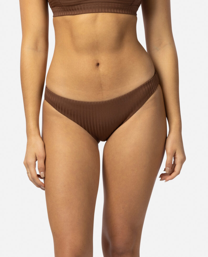 תחתון ביקיני צ׳יקי Premium Surf Cheeky Coverage Bikini Bottoms- Rip Curl