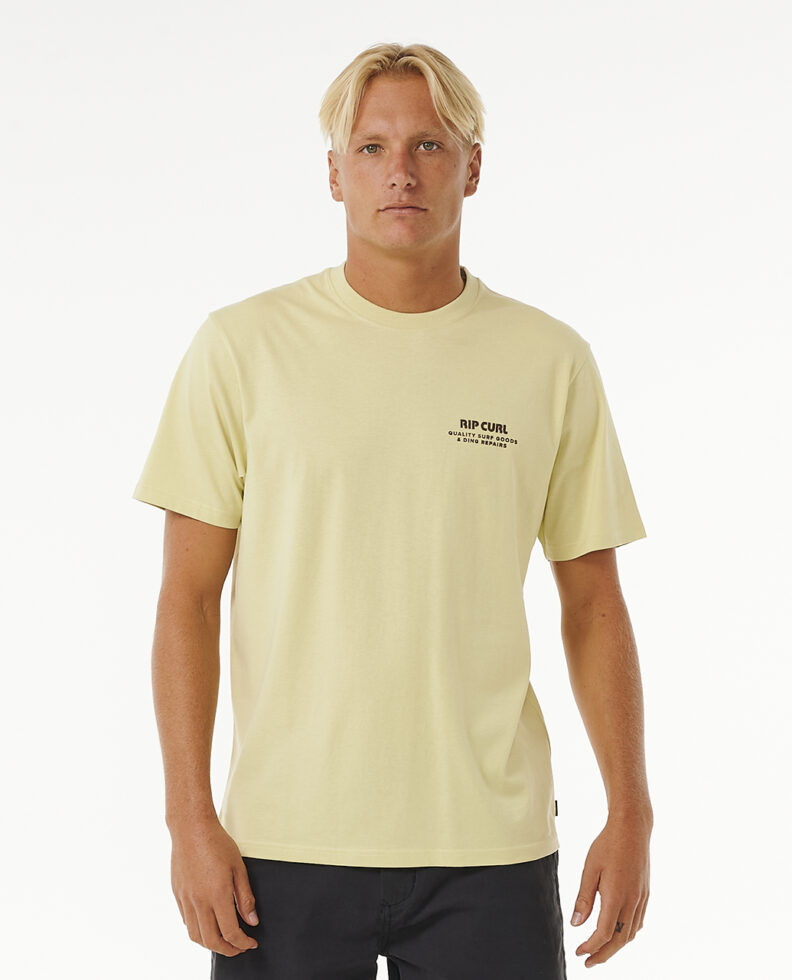 חולצת טי עם הדפס Heritage Ding Repairs Tee- Rip Curl חולצת טי עם הדפס Heritage Ding Repairs Tee- Rip Curl