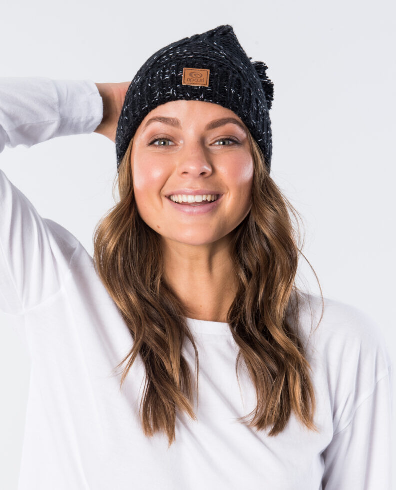 כובע צמר Flecker Pom Pom Beanie- Rip Curl כובע צמר Flecker Pom Pom Beanie- Rip Curl